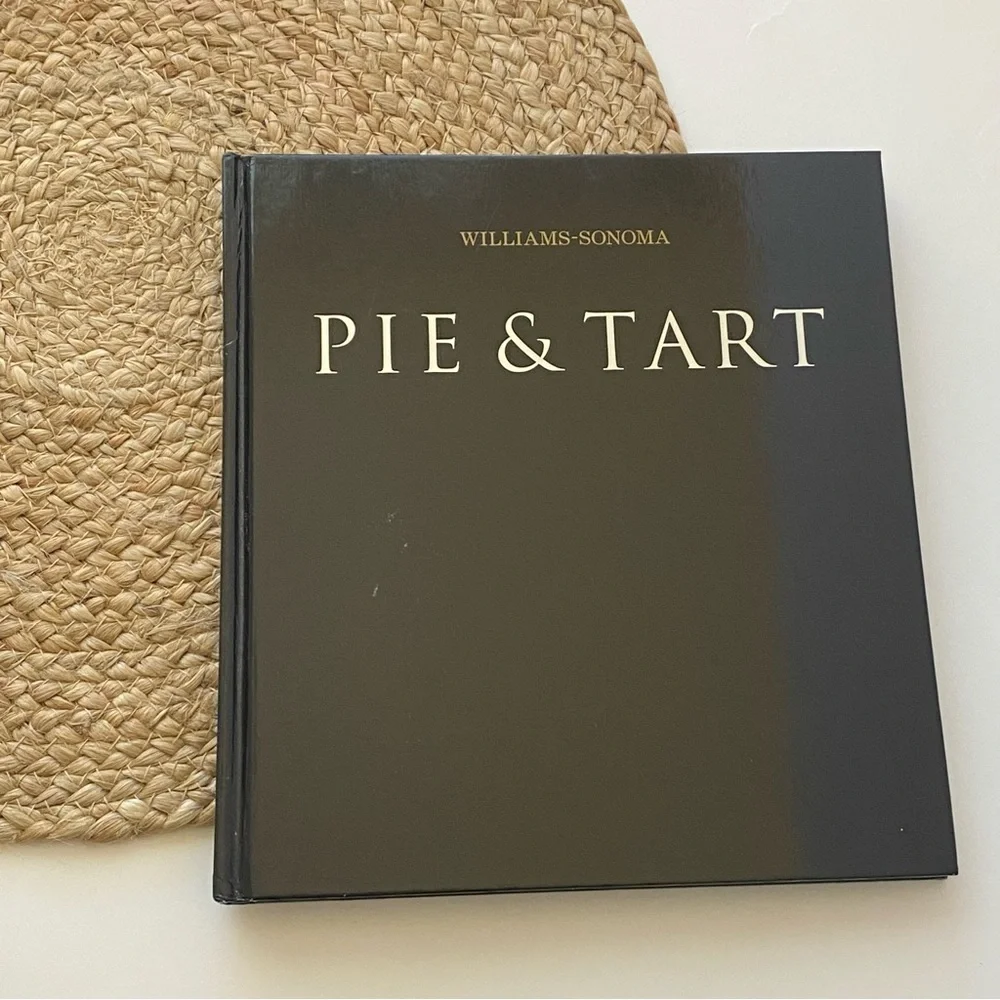 WILLIAMS-SONOMA Pie & Tart Cookbook